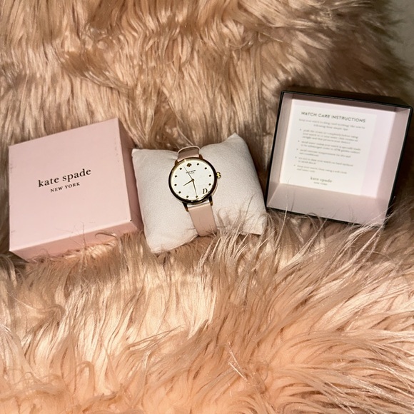 Brand NEW. Never worn. Kate Spade watch. - Picture 6 of 6